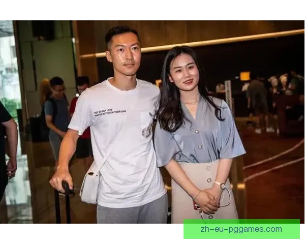 央视公布世界杯解说阵容全新亮相阵容震撼球迷期待精彩解说盛宴